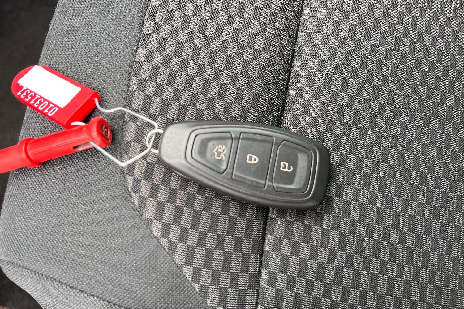 Ford FIESTA Photo 21
