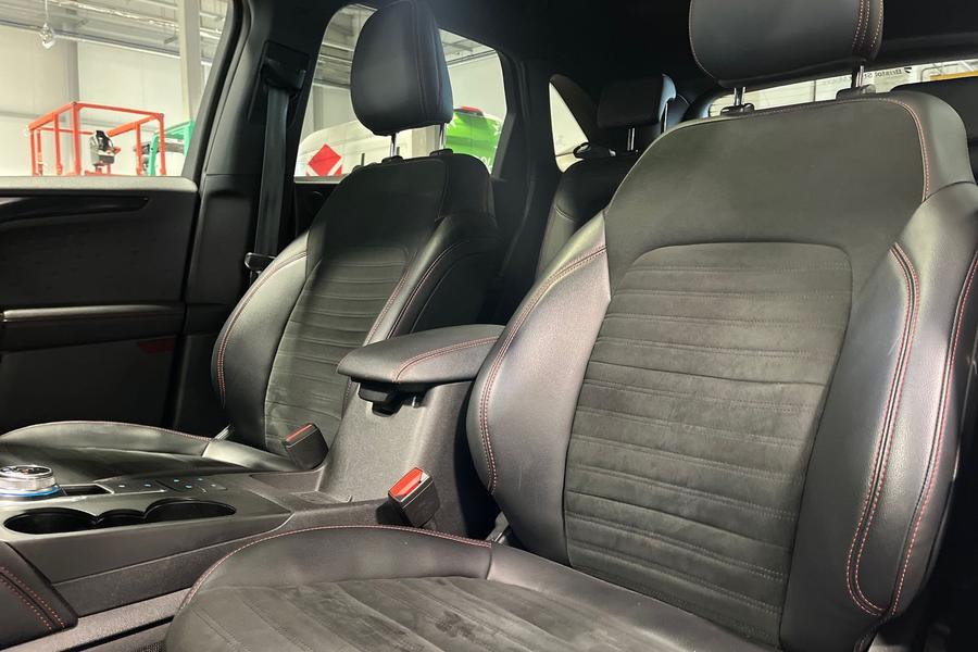 Ford KUGA Photo autoimg-e4746a8f3b33138b80e0b0b3ad6457f55176a2ec.jpg