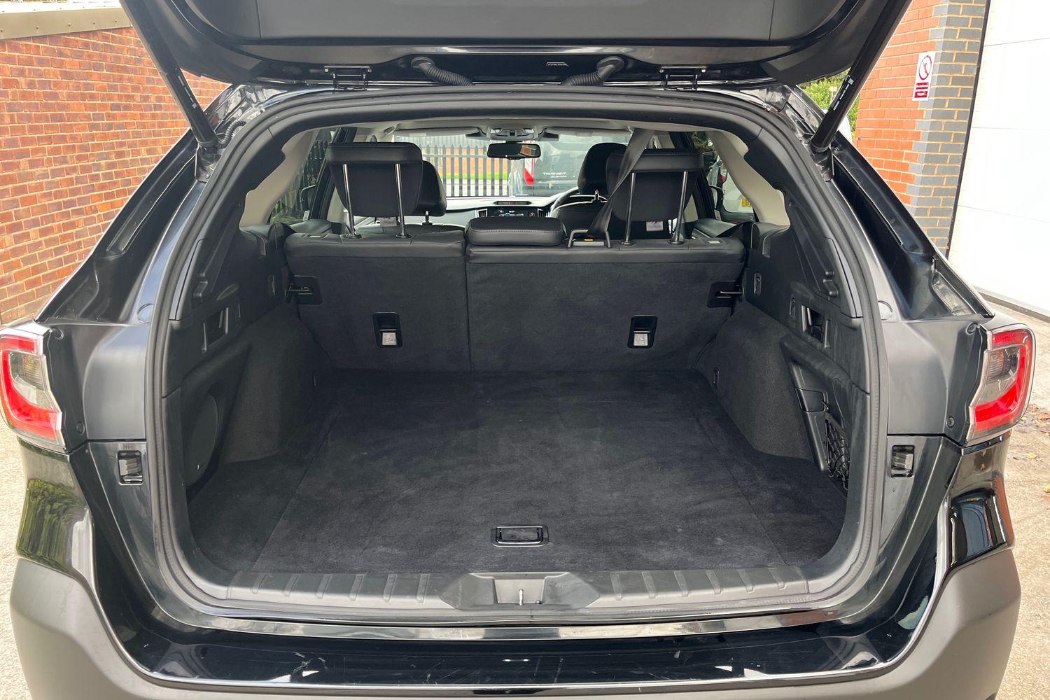 Subaru OUTBACK Photo 20