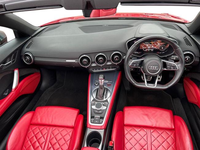 AUDI Tts Photo 10
