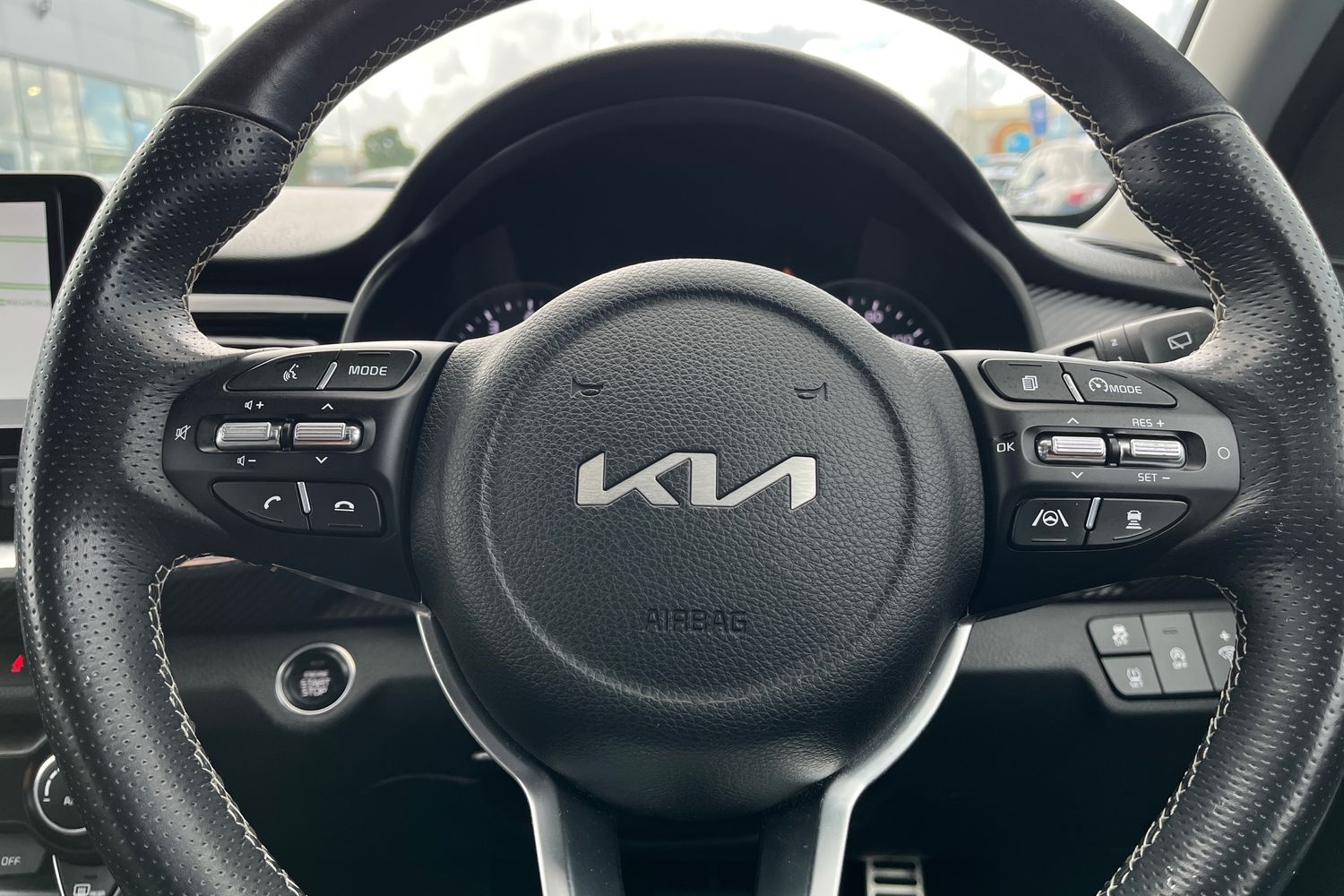Kia STONIC Photo 11