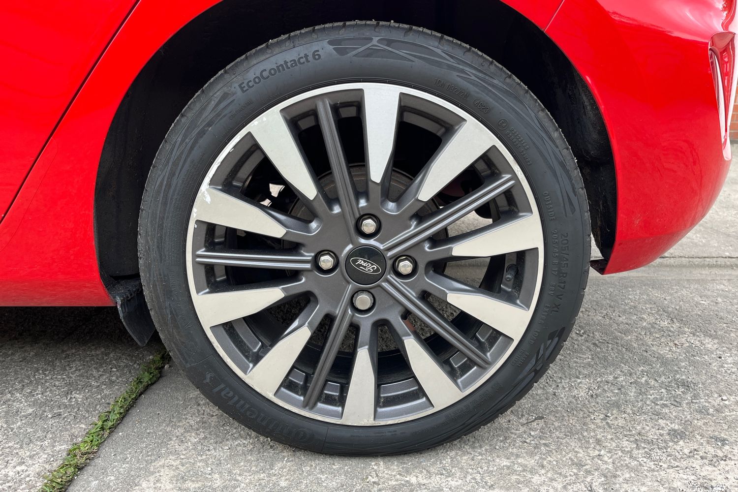Ford Fiesta Photo 7