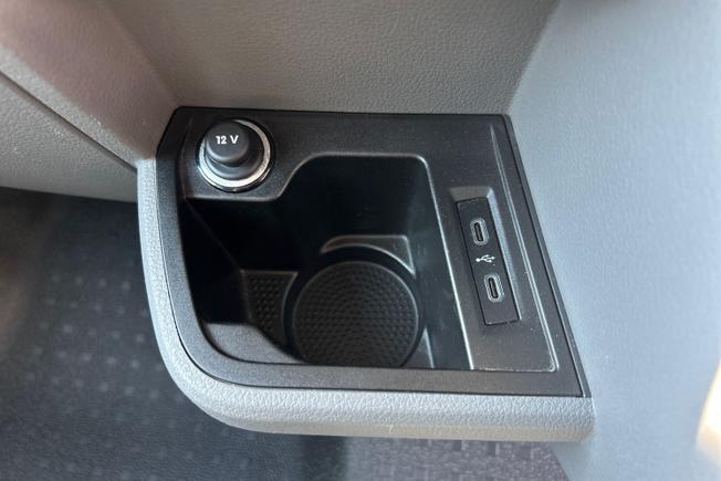 Volkswagen Transporter Photo 36