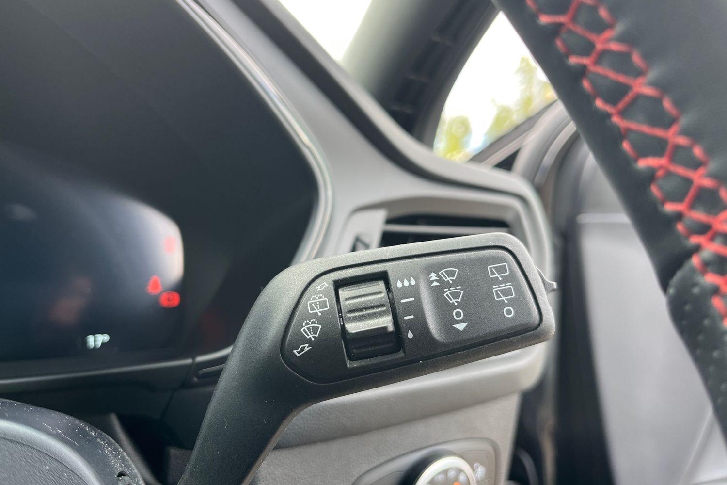 Ford FOCUS Photo 14