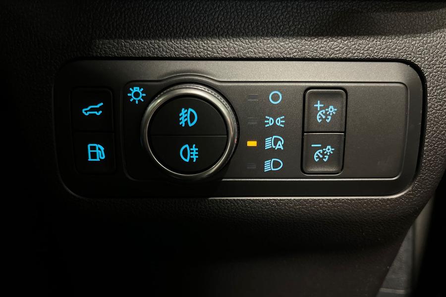 Ford KUGA Photo autoimg-e4862725590685a7fd2fe9186824d196a31c96f6.jpg