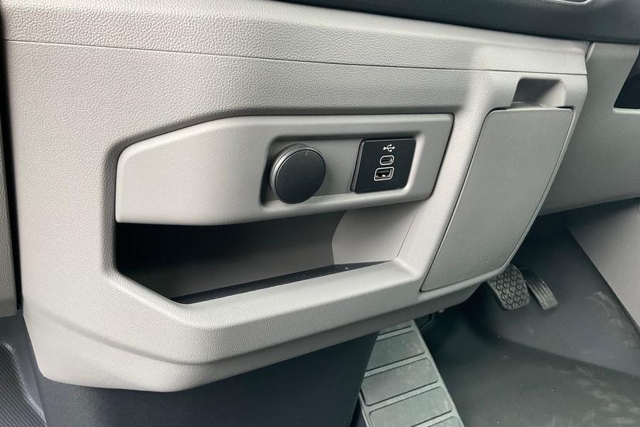 Ford Transit Custom Photo autoimg-e4886f8a4ce9b8fcb017bf43c70a1a7edcee64aa.jpg