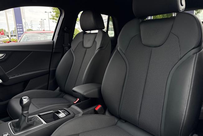 AUDI Q2 Photo 21