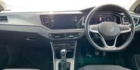 Volkswagen Taigo Hatchback Photo 7