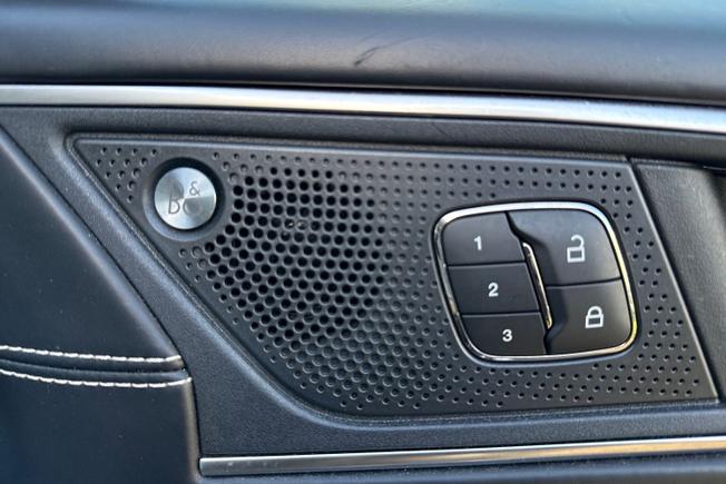FORD Edge Photo 23