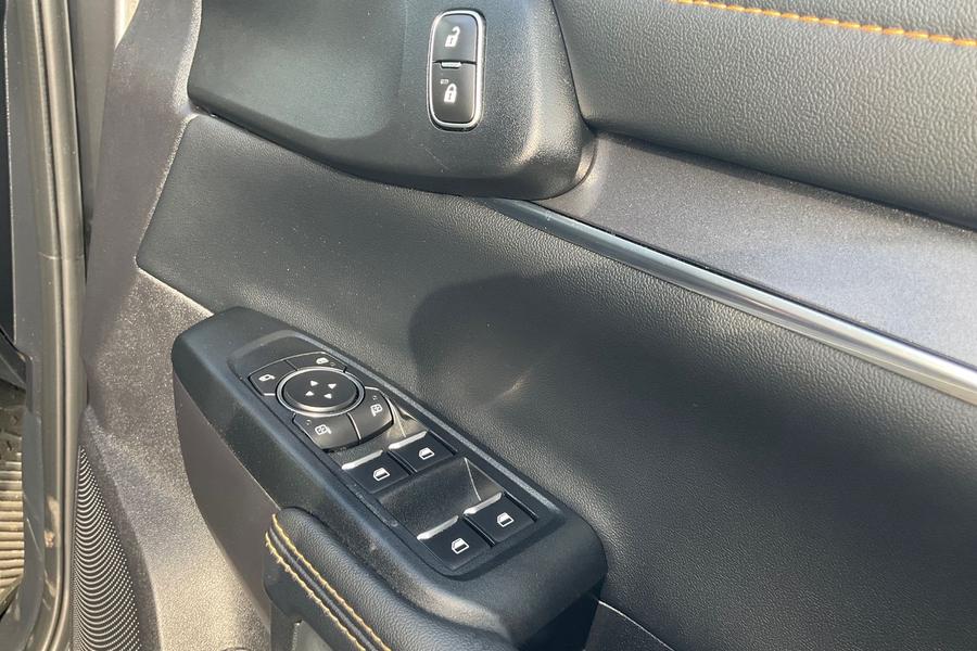 Ford Ranger Photo autoimg-e49dd7b405286bc59256b23e0eab7a1d3a3000e4.jpg