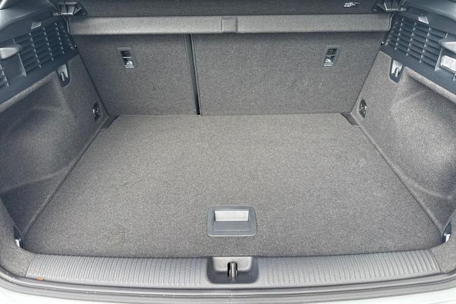 AUDI Q2 Photo 12