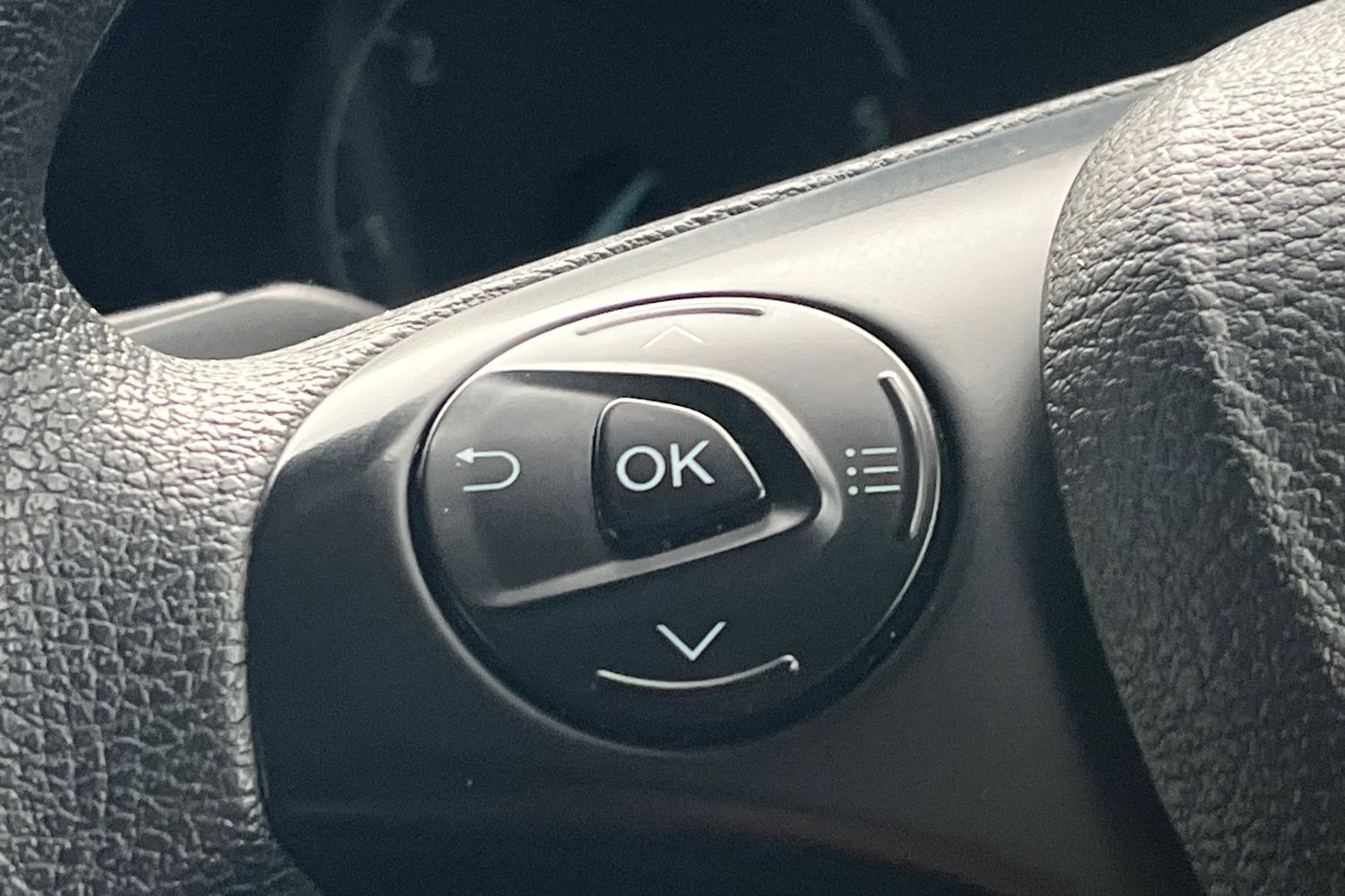 Ford TRANSIT CONNECT Photo 17