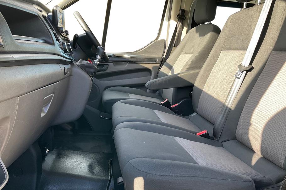 Used Ford TRANSIT CUSTOM 9