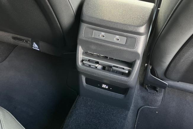 AUDI Q3 Photo 40