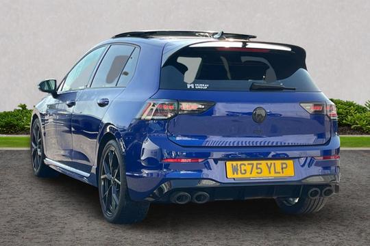 Volkswagen Golf Photo autoimg-e4ad6b49b4383620aef4b5c39ed7625b84d19c64.jpg