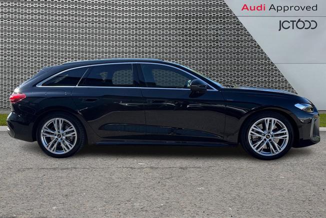 AUDI A5 Avant Photo 4