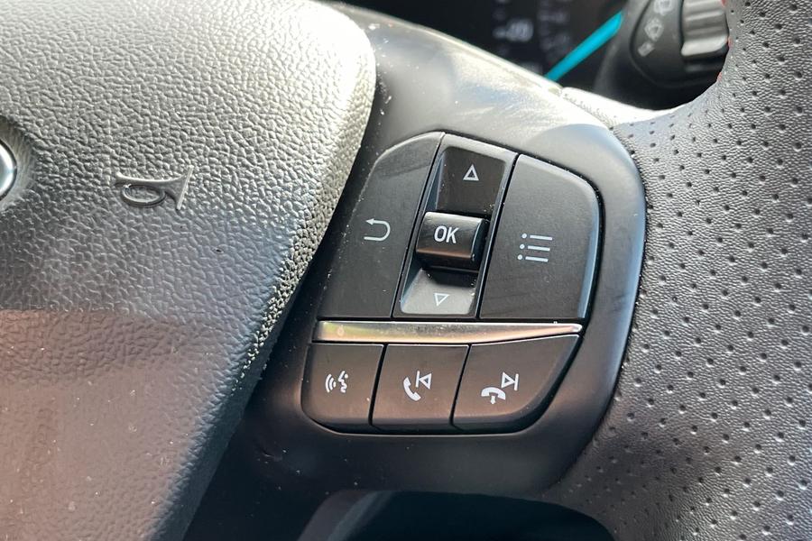 Ford FOCUS Photo autoimg-e4ae3b4dbc3e7661824fbf3d2125feda00ded892.jpg