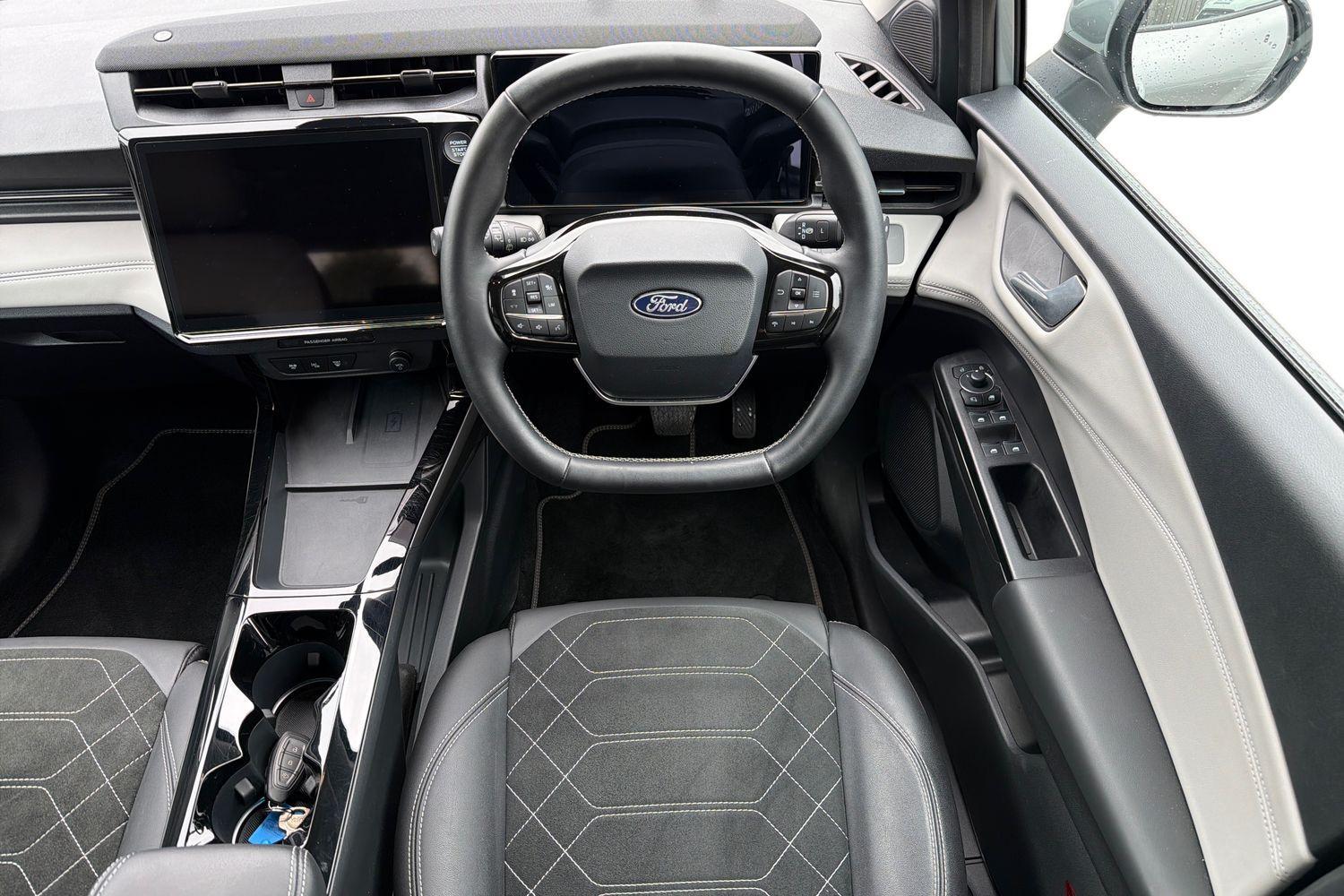 Ford PUMA Photo 10