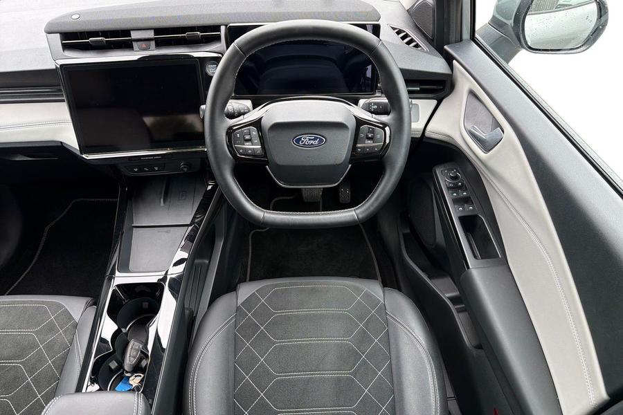 Ford PUMA Photo autoimg-e4b083387204d9dd395b3092dd1ff812f2e9059c.jpg