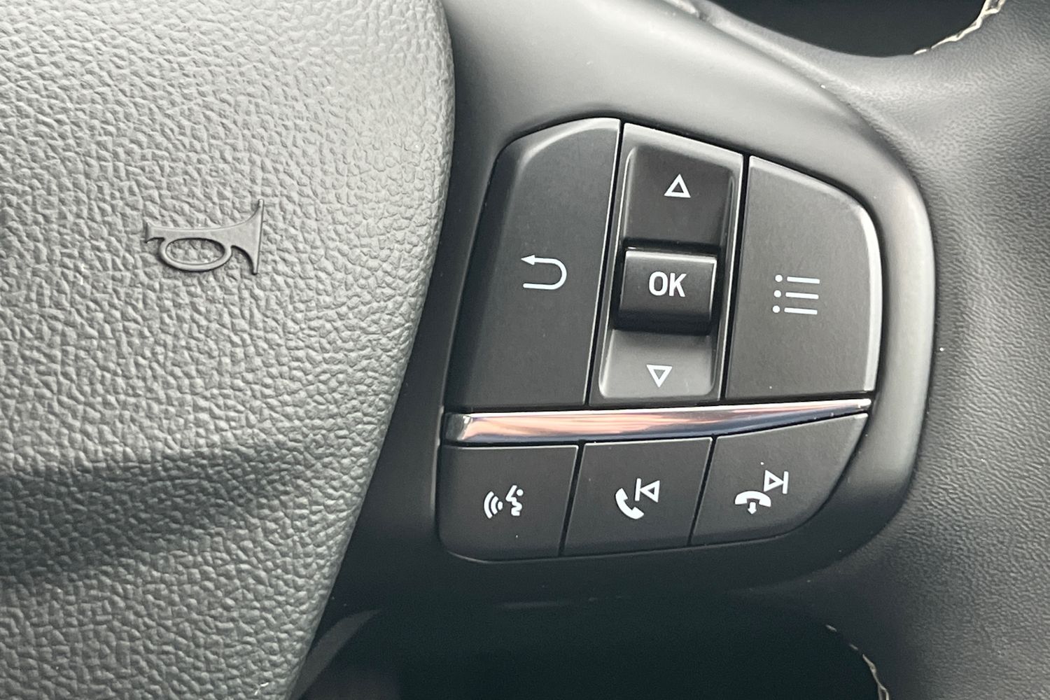 Ford Kuga Photo 38