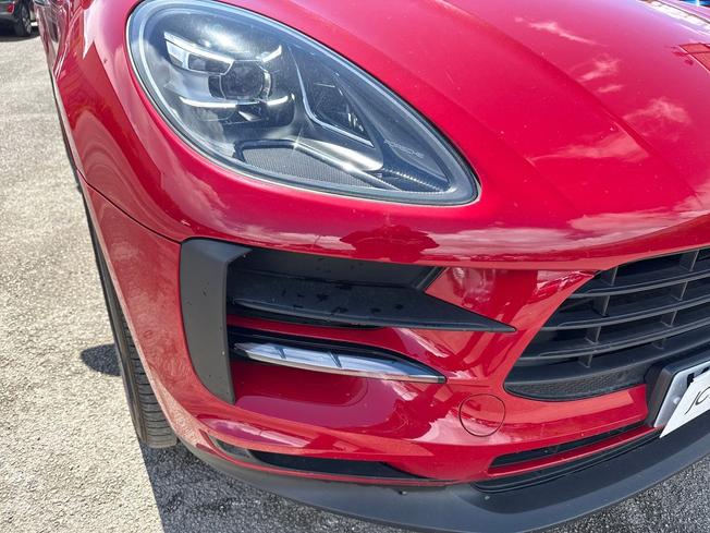 PORSCHE Macan Photo 19