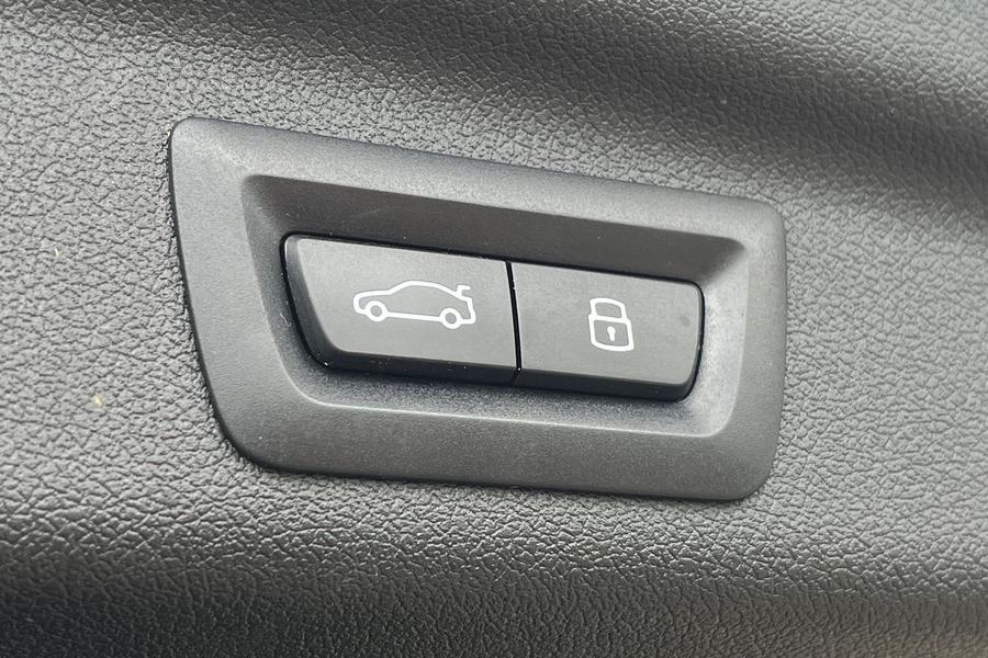 BMW 2 SERIES Photo autoimg-e4b8bbc276d13b8d6b062785e88b8208b66ede79.jpg