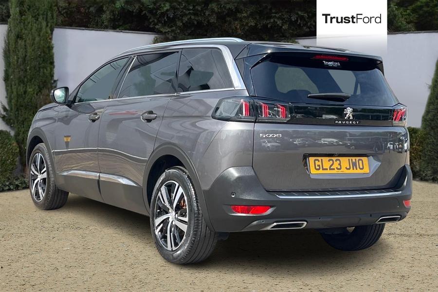 Peugeot 5008 Photo autoimg-e4b8cf83e4e90aaebfab268bc99247ff769266ab.jpg