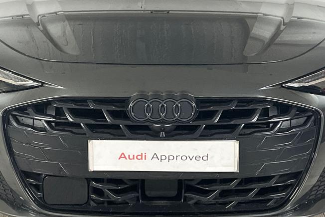 AUDI A6 Saloon Photo 39