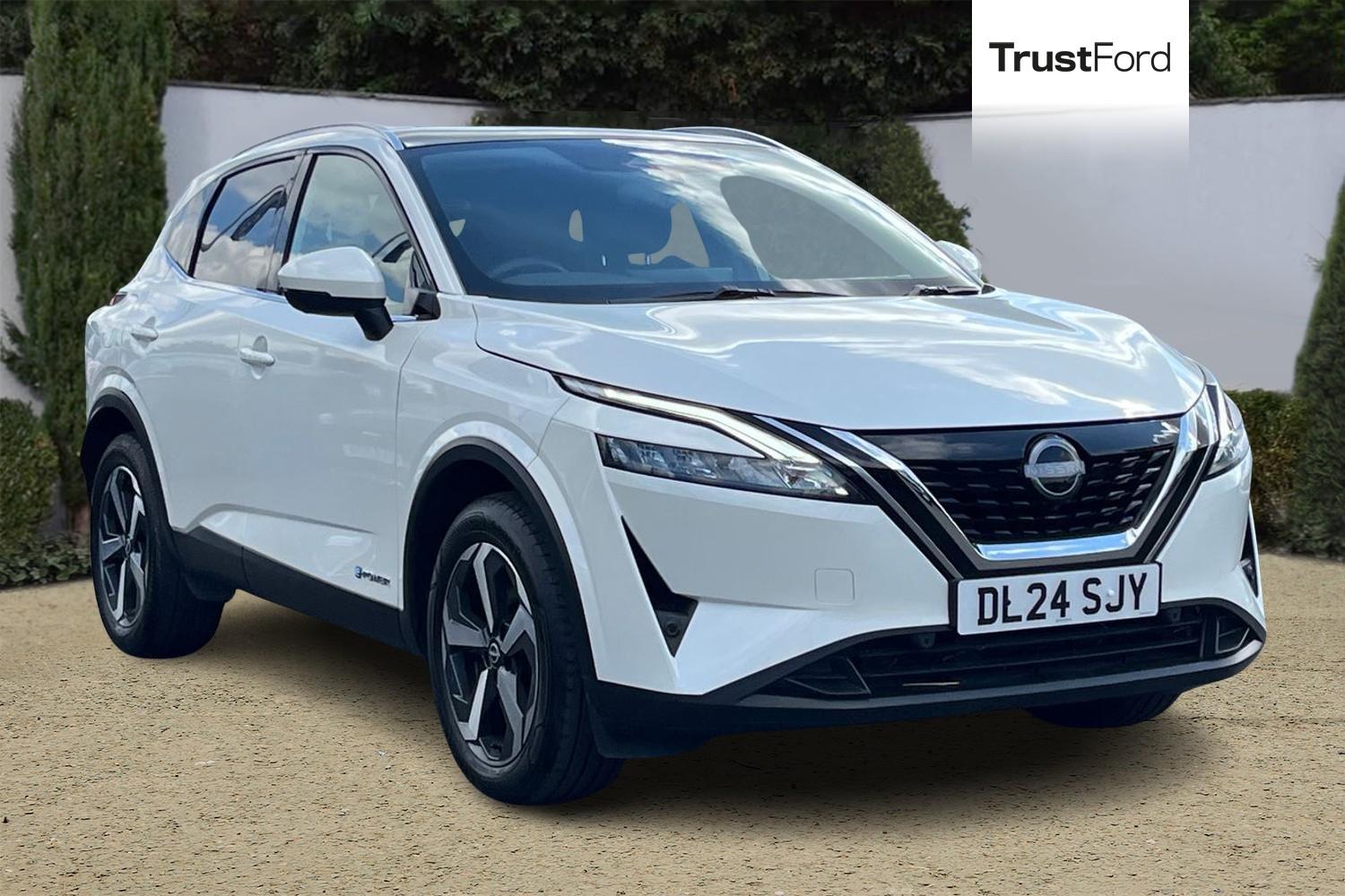 Nissan QASHQAI Photo 0
