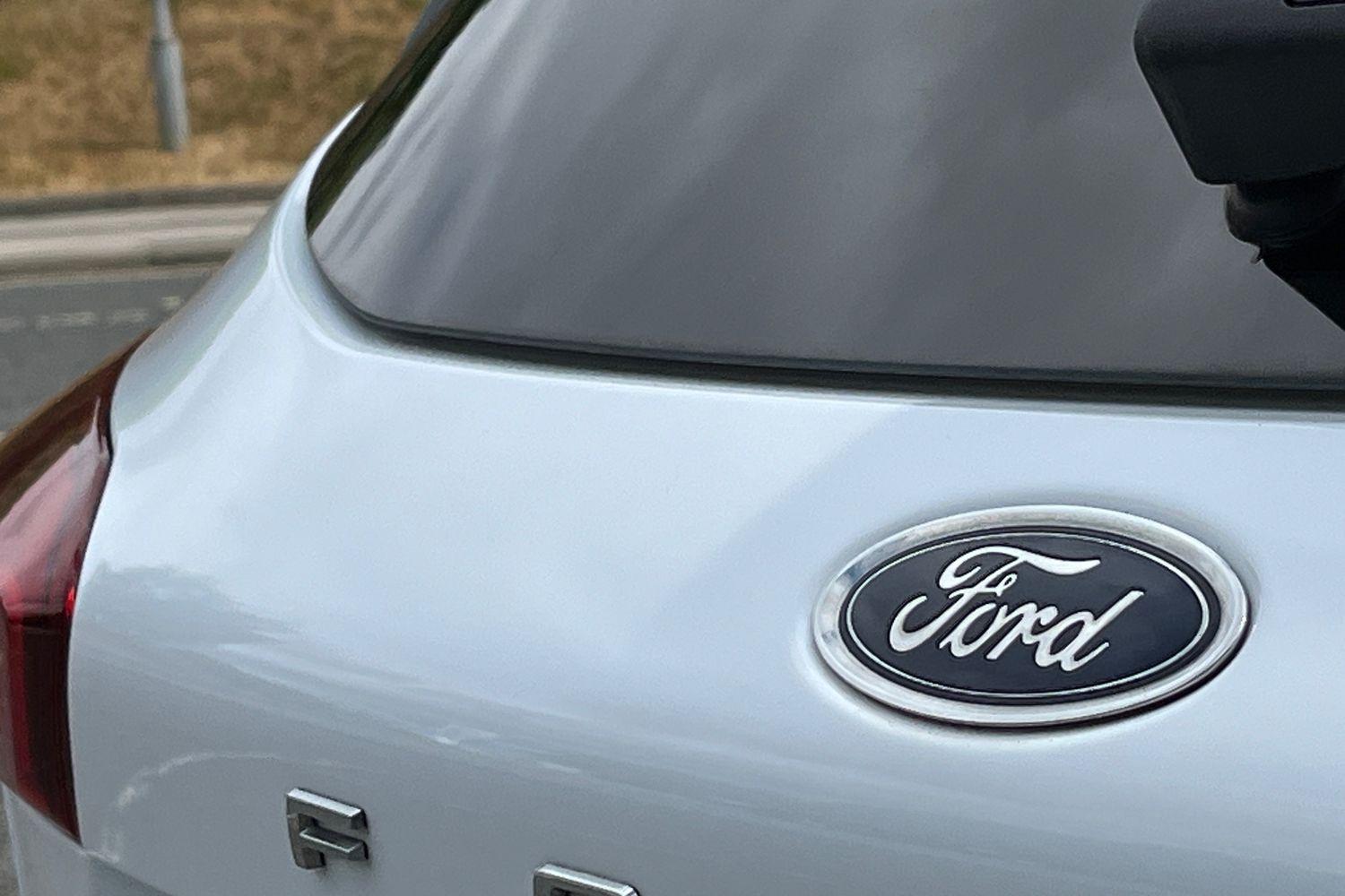 Ford FOCUS Photo 39