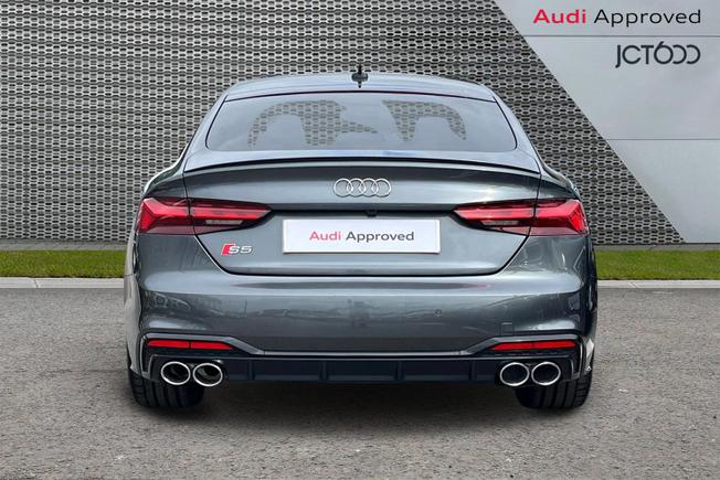 AUDI S5 Photo 7