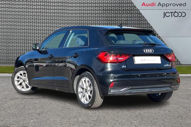 AUDI A1 Photo 3