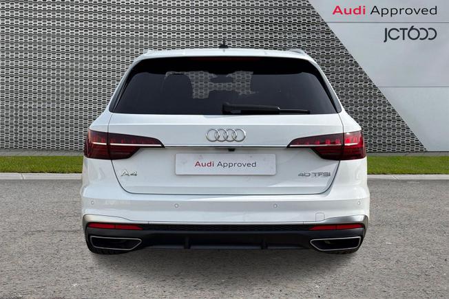 AUDI A4 Avant Photo 7