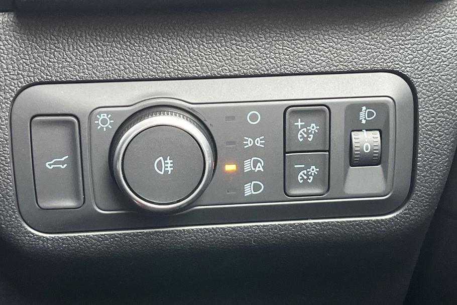 Used Ford Kuga WR25BYS 36