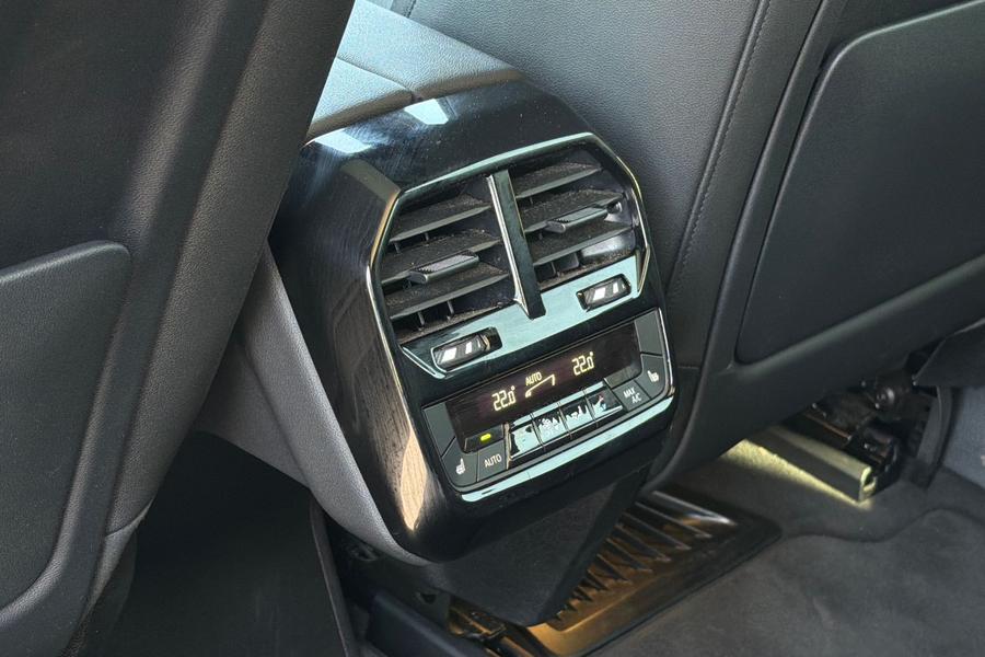 BMW iX Photo autoimg-e4d8eda89cff3805087a64758d1b779d2ce04e85.jpg