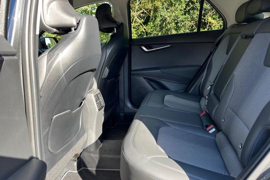Kia Niro Photo autoimg-e4db2598f40aa758b7d8248b87fbd69d98b17ef4.jpg