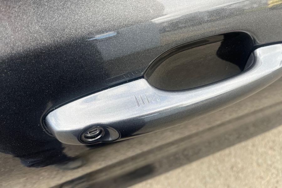 Ford FOCUS Photo autoimg-e4e872605ae949530b2793e79914f87757c42a55.jpg