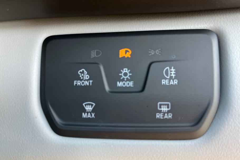 Used Ford Explorer 38