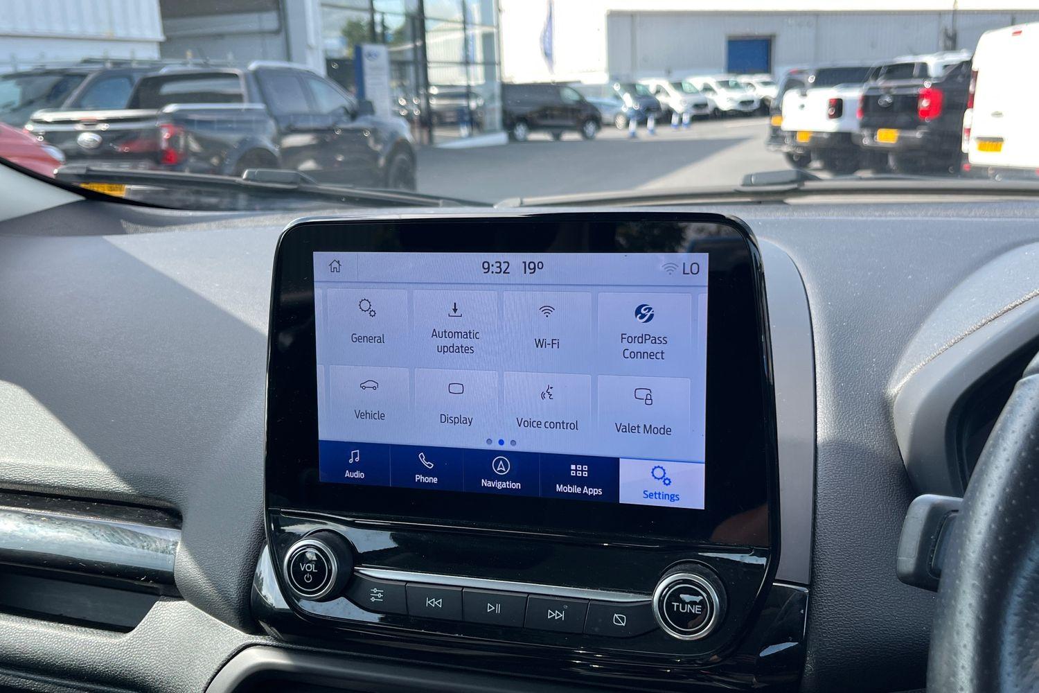 Ford ECOSPORT Photo 32