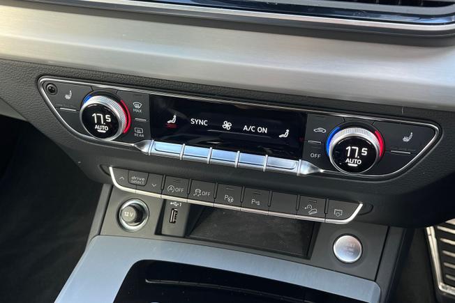 AUDI Q5 Photo 39