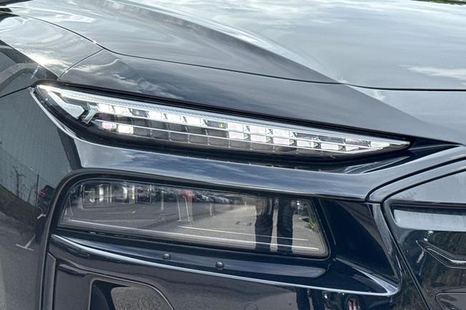 AUDI A6 e-tron Avant Photo 19