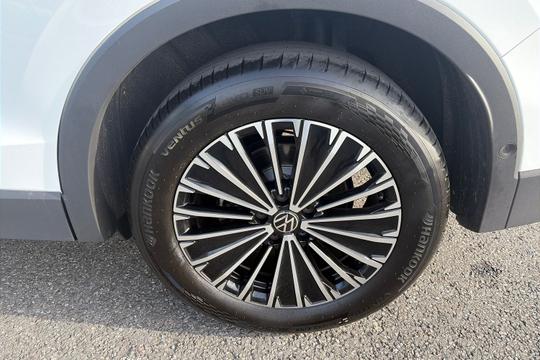 Volkswagen Tiguan Photo autoimg-e4ed20b80fda5e1031055ad810aec007d7ac14cf.jpg