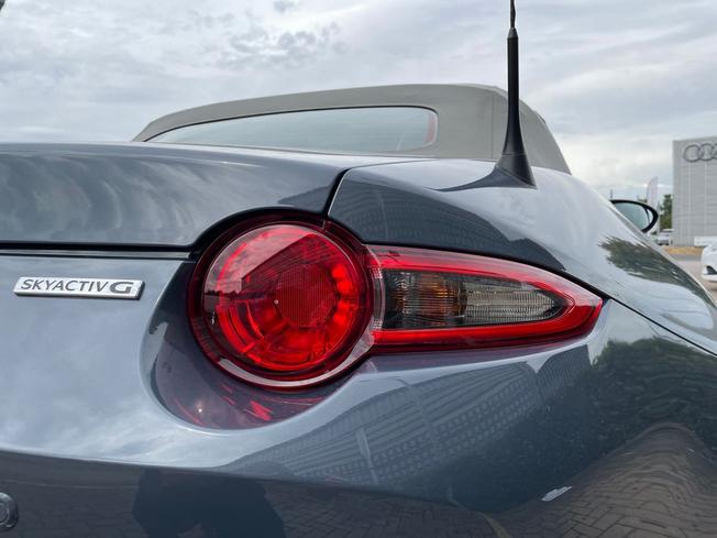 MAZDA MX-5 Photo 18