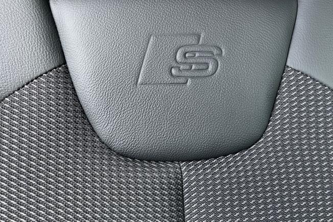 AUDI Q2 Photo 32