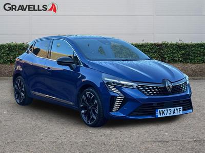 Used 2023 Renault CLIO 1.6 E-TECH techno Hatchback 5dr Petrol Hybrid Auto Euro 6 (s/s) (145 ps) BLUE at Gravells