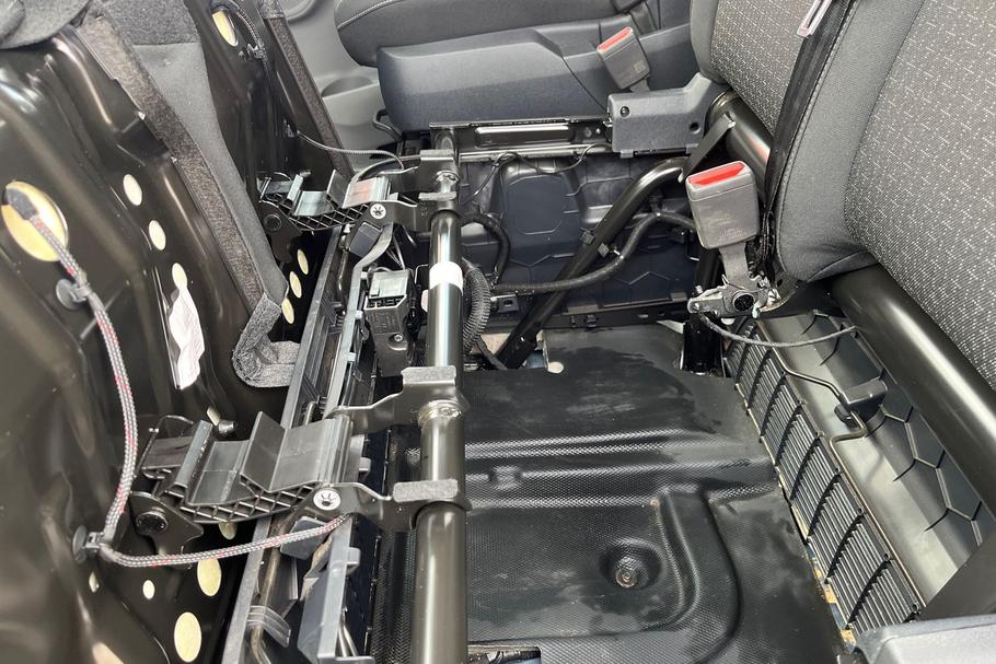 Used Ford TRANSIT CUSTOM WP75FXH 37