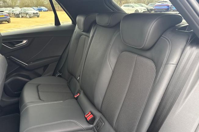 AUDI Q2 Photo 48