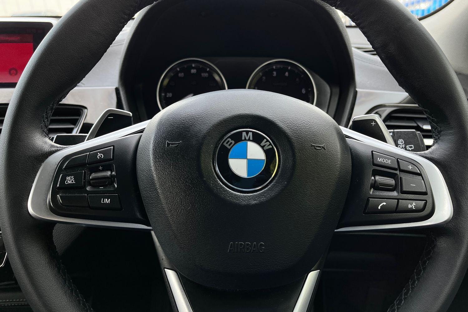 BMW X2 Photo 11