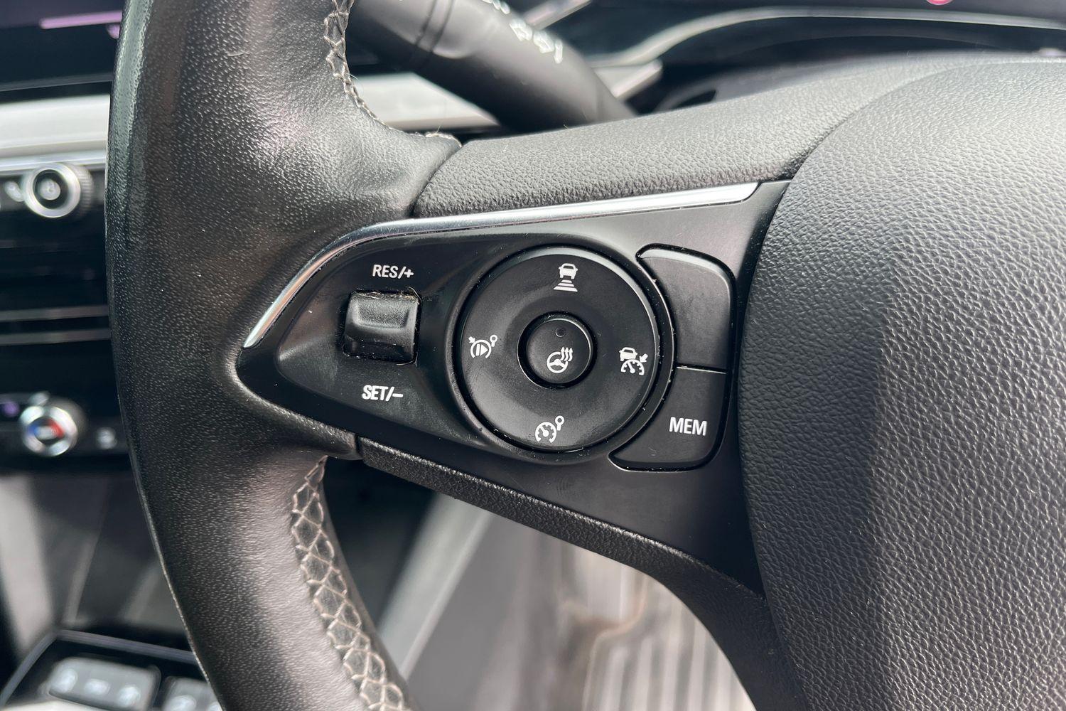 Vauxhall MOKKA Photo 36