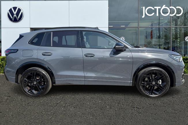 Volkswagen Tiguan Photo 4